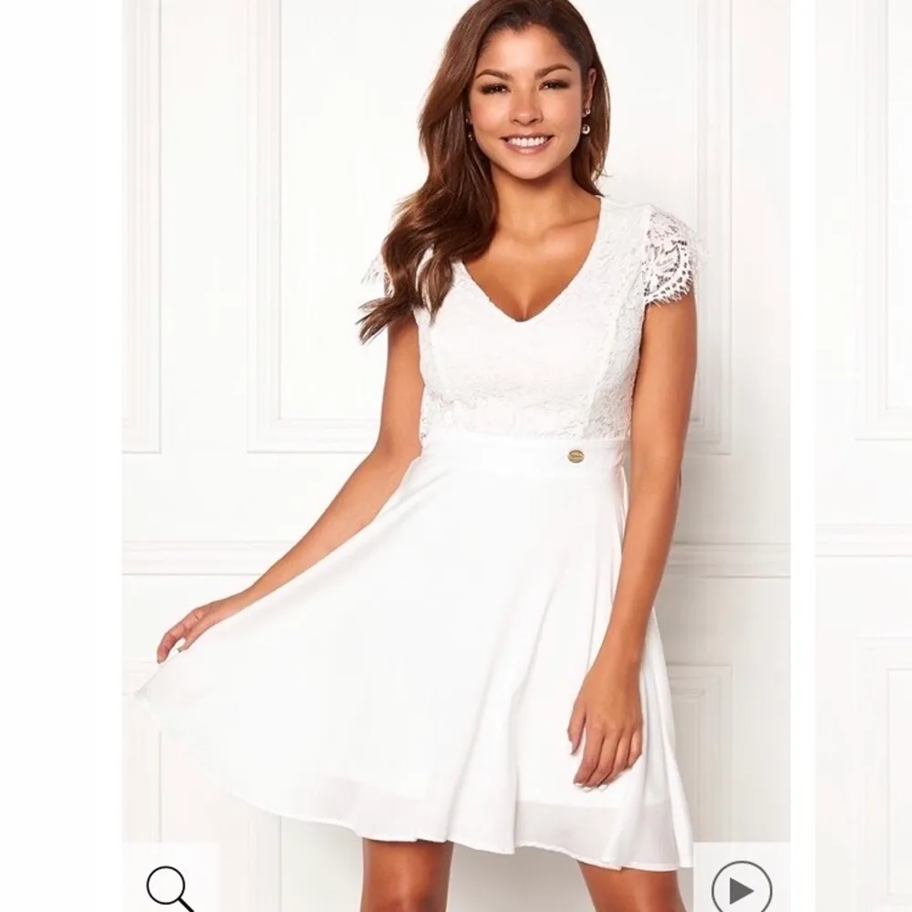 Oanvänd med lappar kvar! | Chiara Forthi Princess Dress Antique White Ord pris 599 kr | Köparen står för frakt:)  . Klänningar.