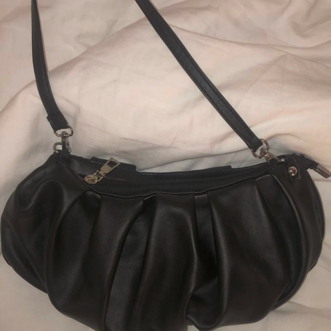 Väska från SHEIN  - 90