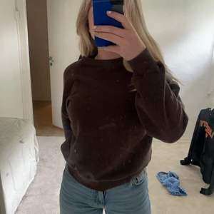 Tjocktröja - Jätte snygg tjocktröja från zara, använd 2 gånger. 