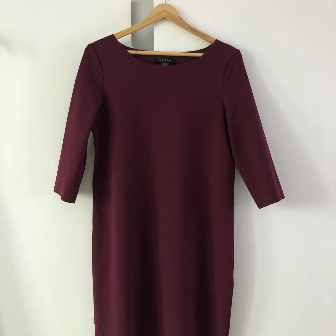 Vinröd klänning i strl 36 - 90