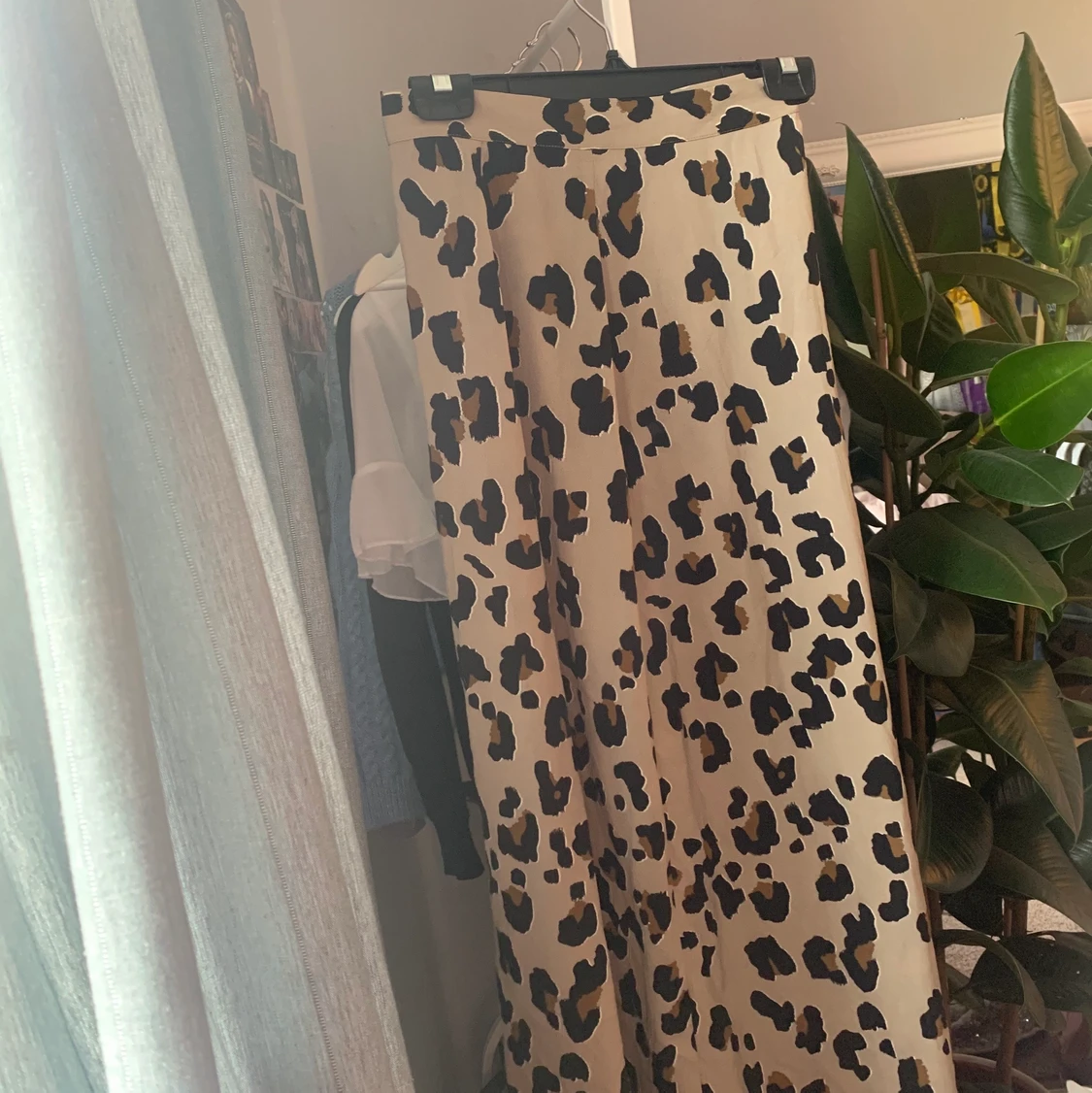Kjol leopardmönstrad  - 90