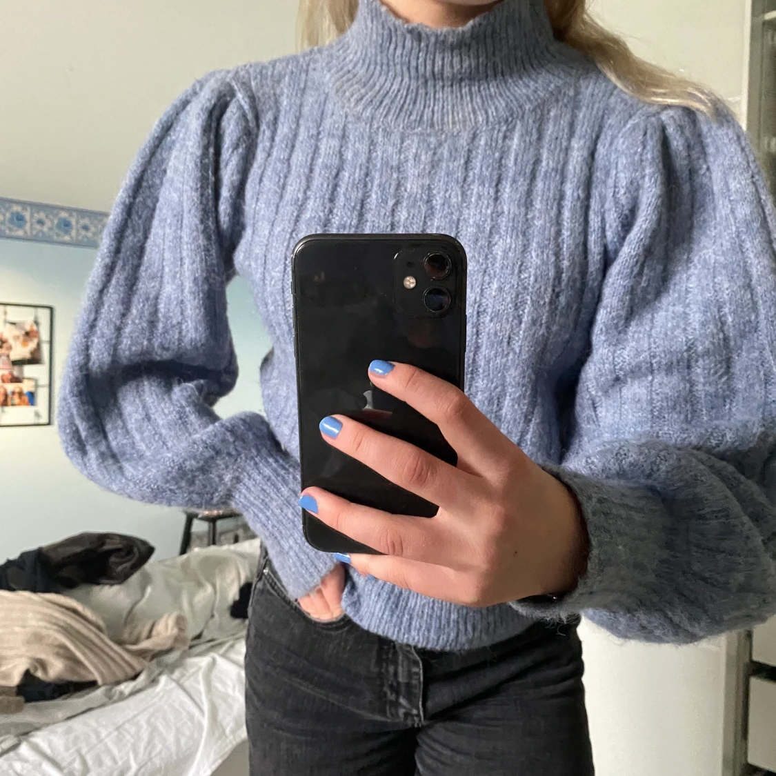 Blå stickad tröja - 90