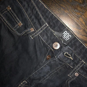 Urban outfiters jeans strl 30/30 svarta - Bra skick 