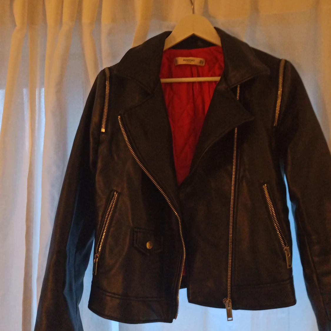 Skinnjacka från Mango