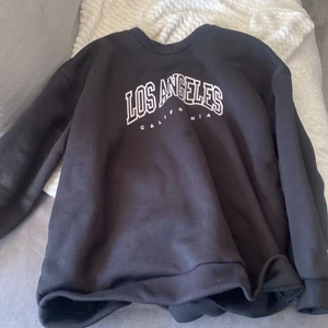 Tjocktröja - oversize tröja, skön i material, knappt använd, storlek xxl 