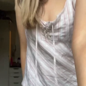 Gulligt linne - Super gulligt linne i bra skick, kom privat för bud❤️