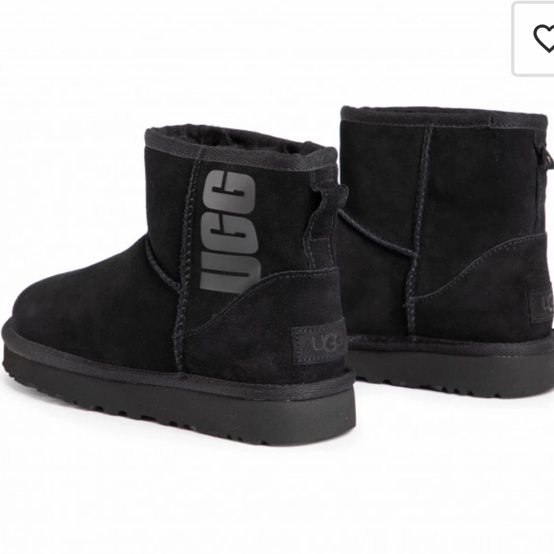 UGGS Svarta med detalj - 91
