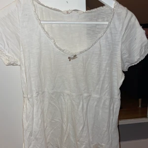 Odd Molly tröja  - Vit oddmolly tröja. Inga fläckar. Storlek 0 (xs)