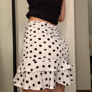 Kjol - Kjol använd endast en gång💕