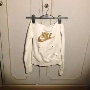  Nike Hoodie -  Nike hoodie med luva 