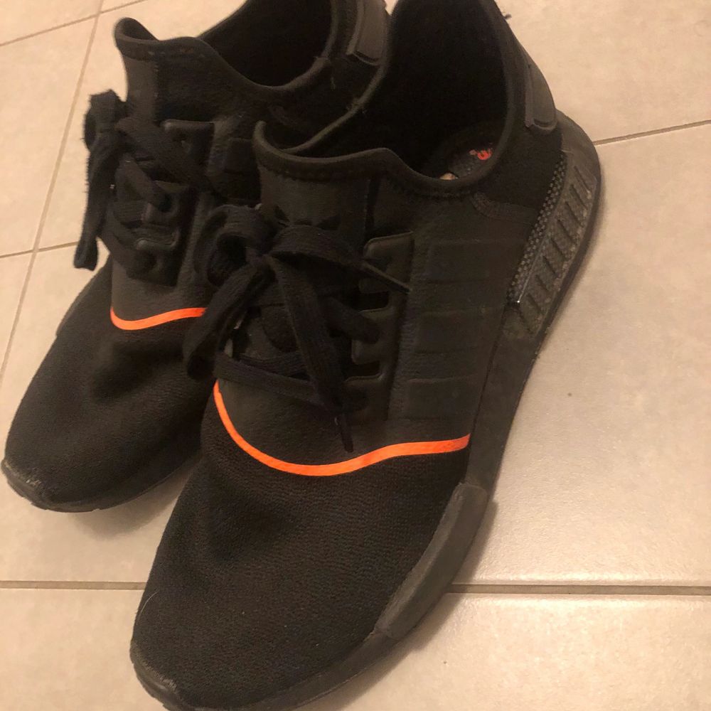 Adidas NMD svart - Adidas | Plick Second Hand