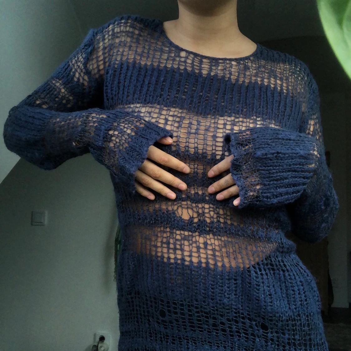 Tunnt stickad tröja