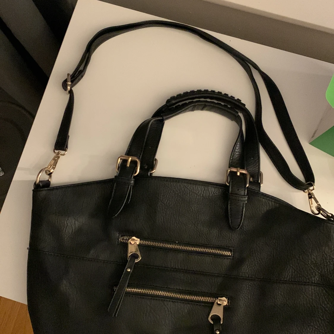 Svart handväska - 91
