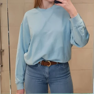 Weekday Sweater - En fin tröja från Weekday I storleken S. Är I fint skick då den knappt är använd!