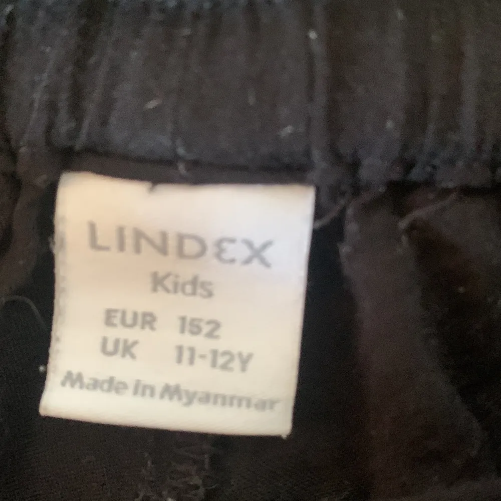 Svarta shorts ifrån Lindex :) gott skick . Shorts.
