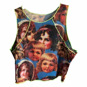 Fin mesh topp - En meshtopp från shein. Den är helt oanvänd. (Frakt tillkommer)