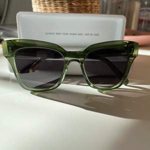 Superfina solglasögon från chimi! Super fin grön färg, kiwi, i modellen 005😍