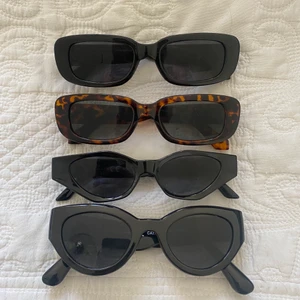 Solglasögon  - Solglasögon från olika märken, 30 kr styck eller 120 för alla ❤️