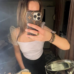 Fin topp med mesh armar - Aldrig använd, från New Yorker💜 Storlek M