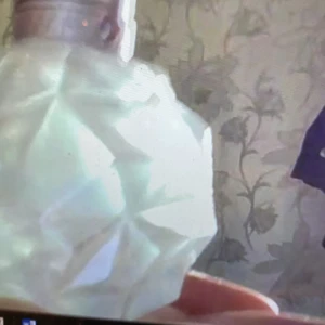 Perfym - Säljer denna perfym har kvitto med, oanvänd, ariana grande perfym