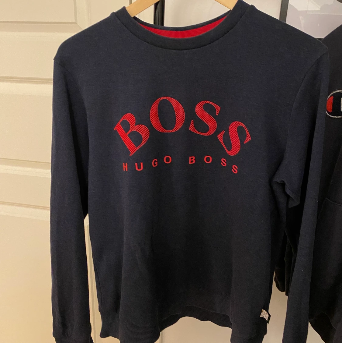 Hugo Boss tröja(M)