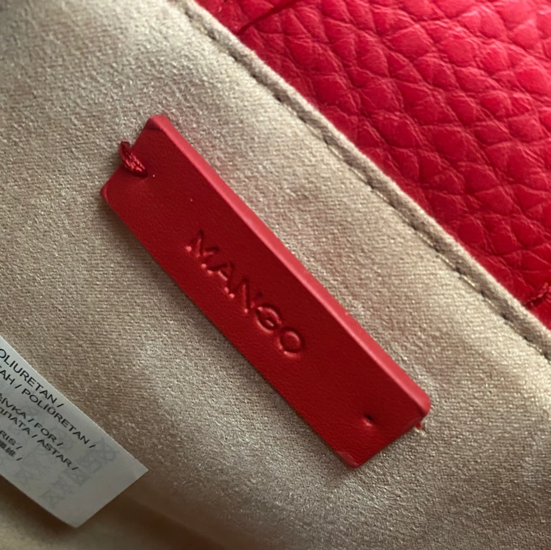 Röd väska MANGO  - 91