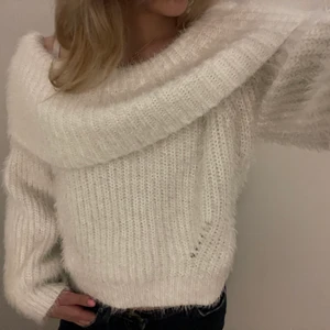 Mysig tröja - Inte använt en ända gång men är köpt från Sellpy. Tycker den är jätte fin men den kommer tyvärr inte till användning 💎