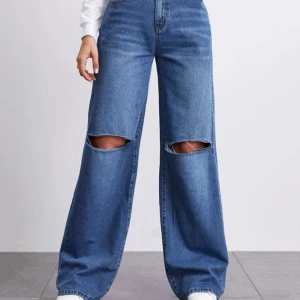 Jeans - Skicka för egna bilder 🤍🤍