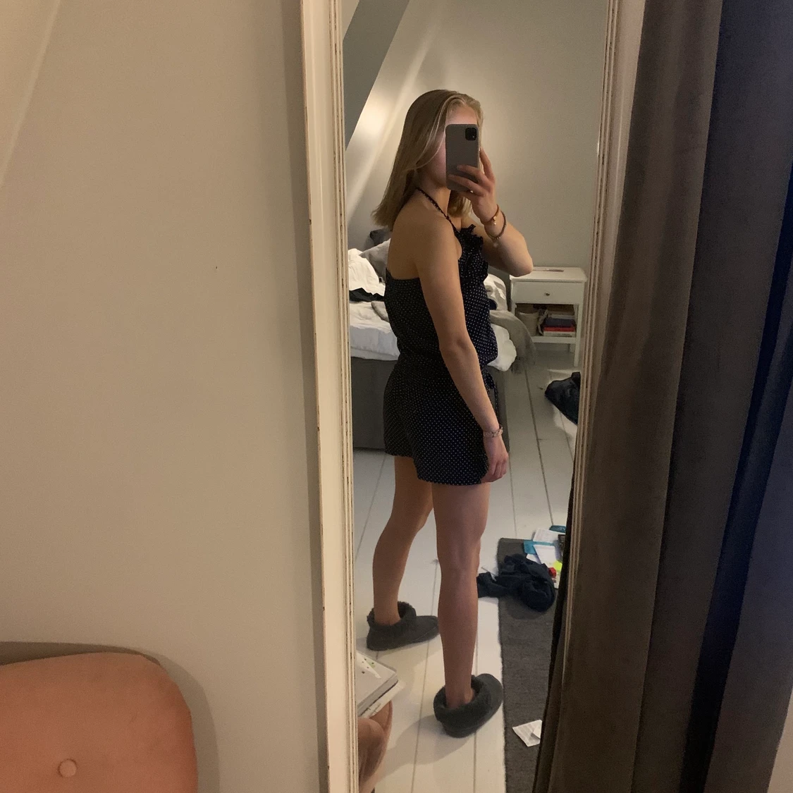 Mörkblå prickig playsuit - 91