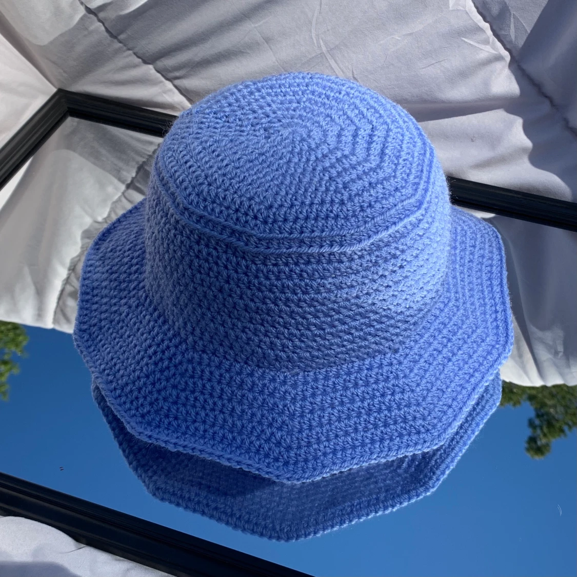 Virkad buckethat (blå)