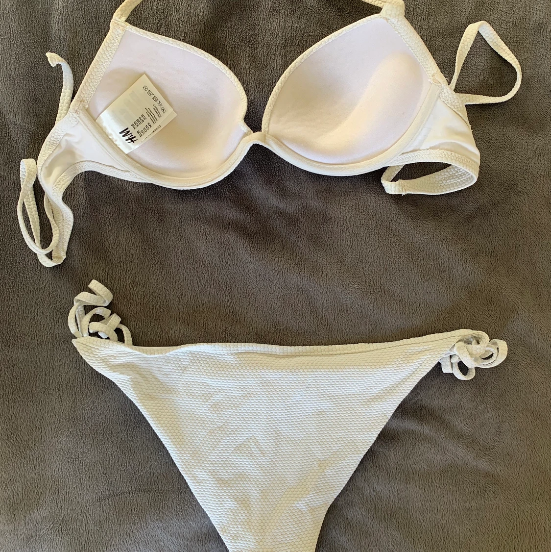 Vit bikini från H&M storlek XS/S - 90