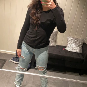 Jeans - customized - Sykt fine🖤🖤🖤🖤🖤⭐️