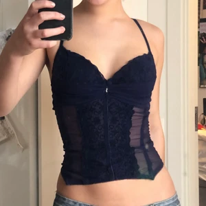 Korsett - Askattig korsett topp i storlek 75B💗💗 fraktar för 44kr