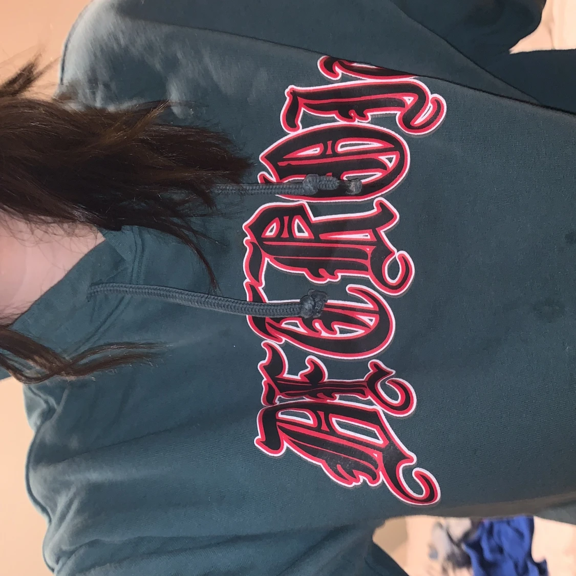 mörkgrön hoodie - 91