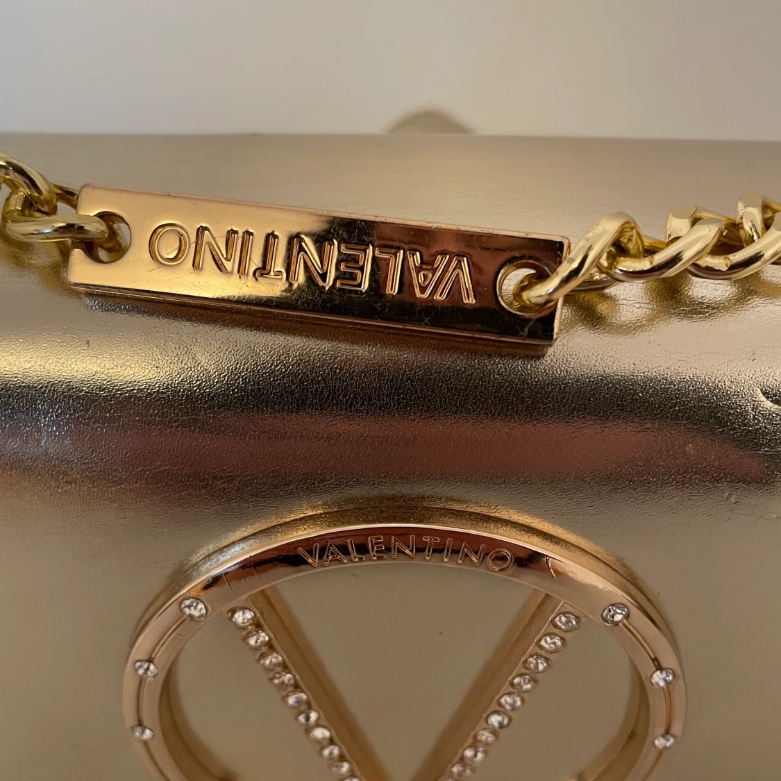 Valentino kuvert väska  - 90