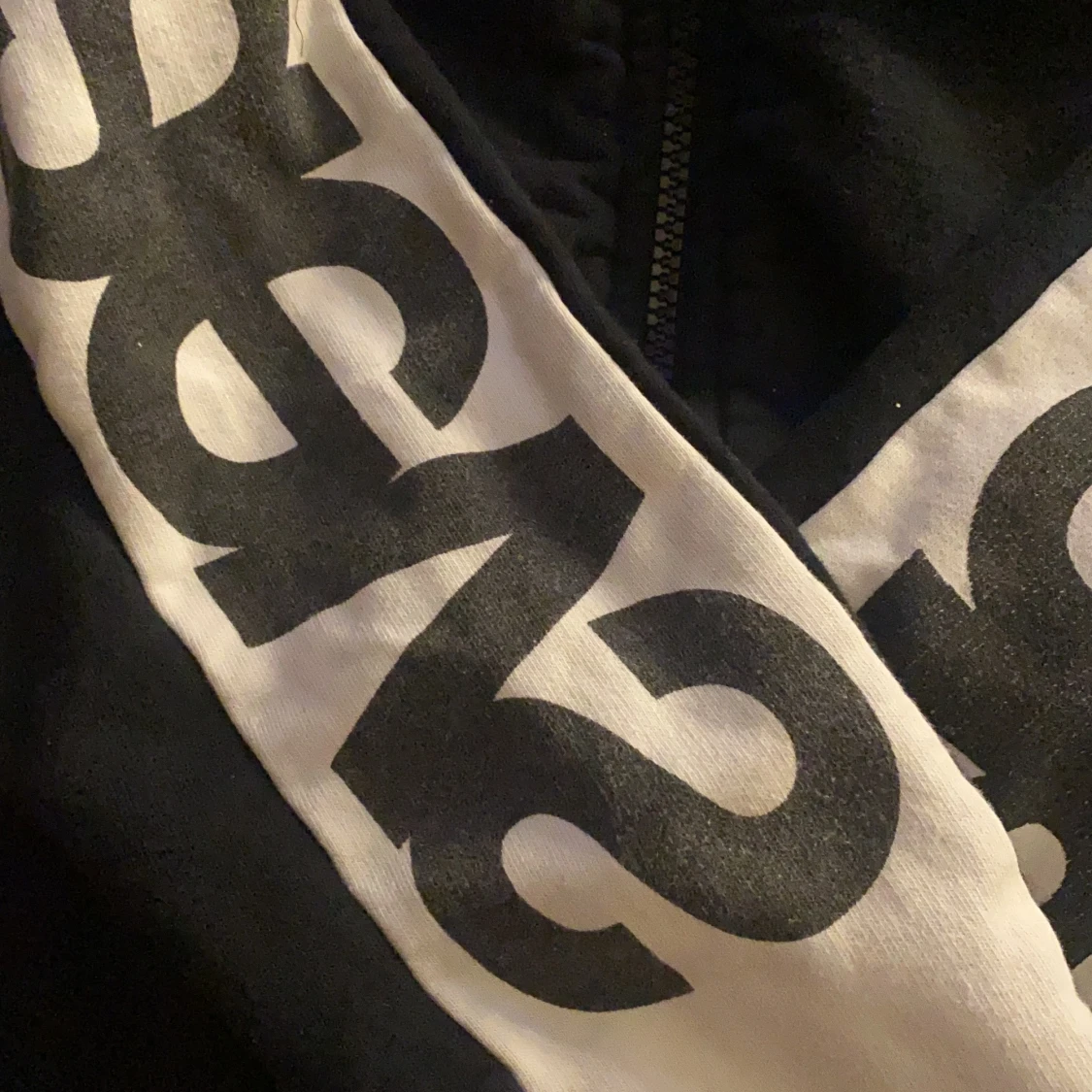 Svea hoodie strl xs  - 91