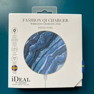 Landningsplatta (android och Apple) - Platta för att ladda din mobil på och även vissa hörlurar (airpods tex) oöppnad! Nypris: 499kr