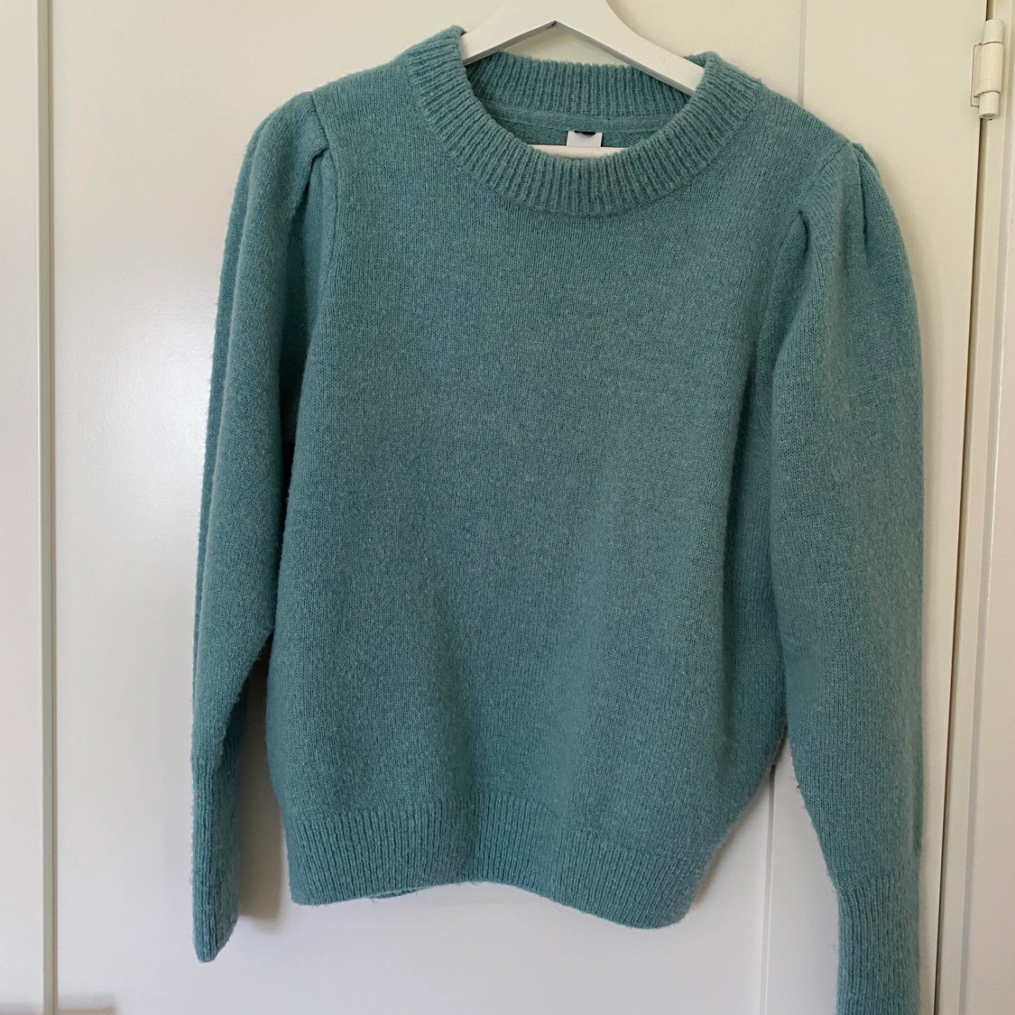 Blå stickad tröja från MQ - 90