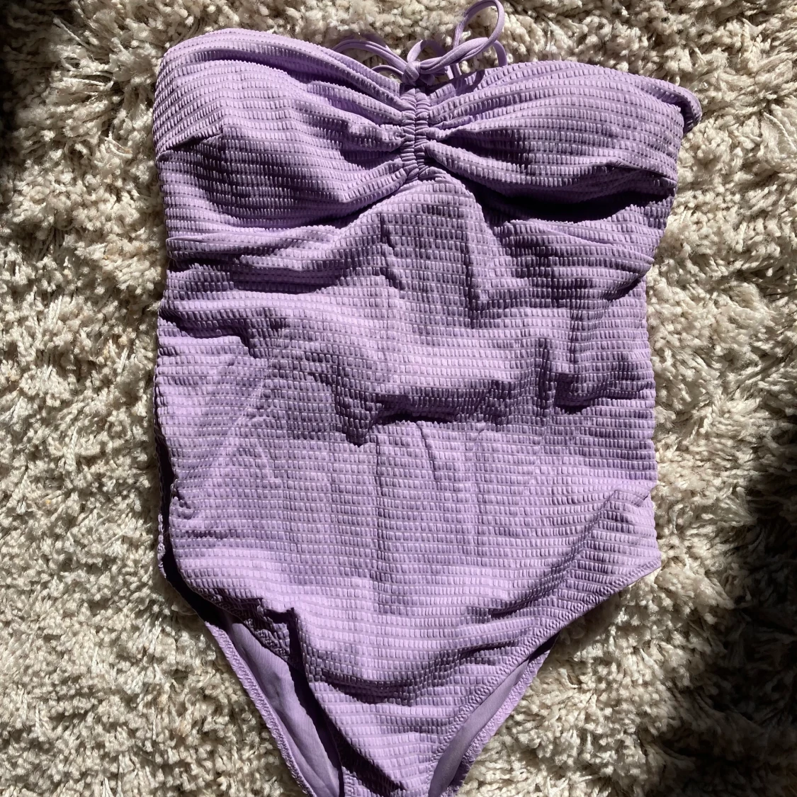 HELT ny SNYGG baddräkt från HM LILA