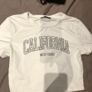 90 tals inspirerad t shirt - 90 tals inspirerad tshirt ifrån shein