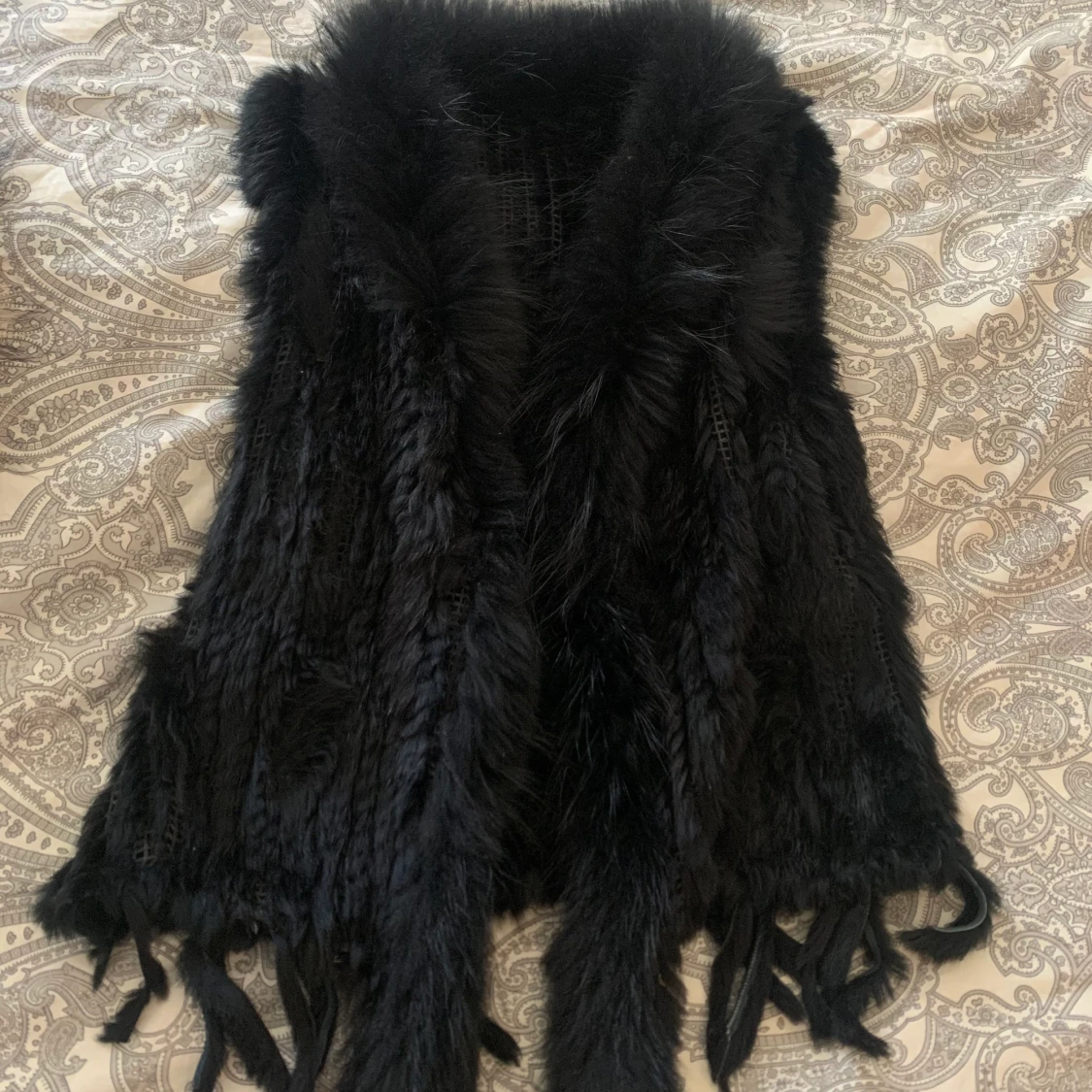 Hollies pälsväst onesize  - 90