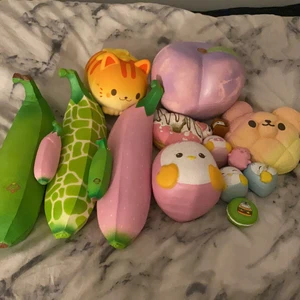SQUISHYS - SQUISHYS!!! Skriv om du är intresserad💕