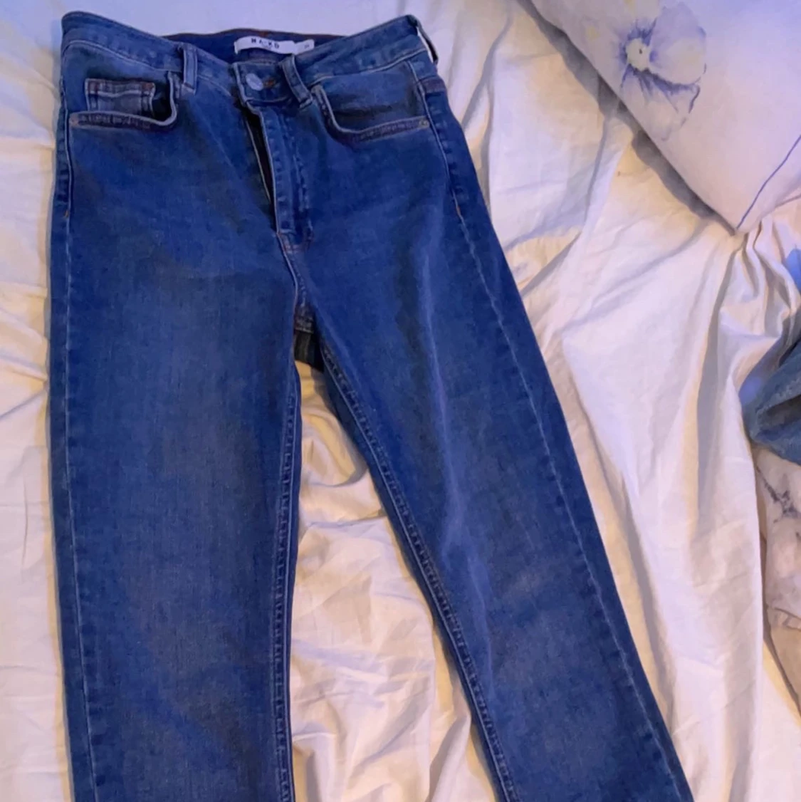 Blåa jeans från nakd  - 91
