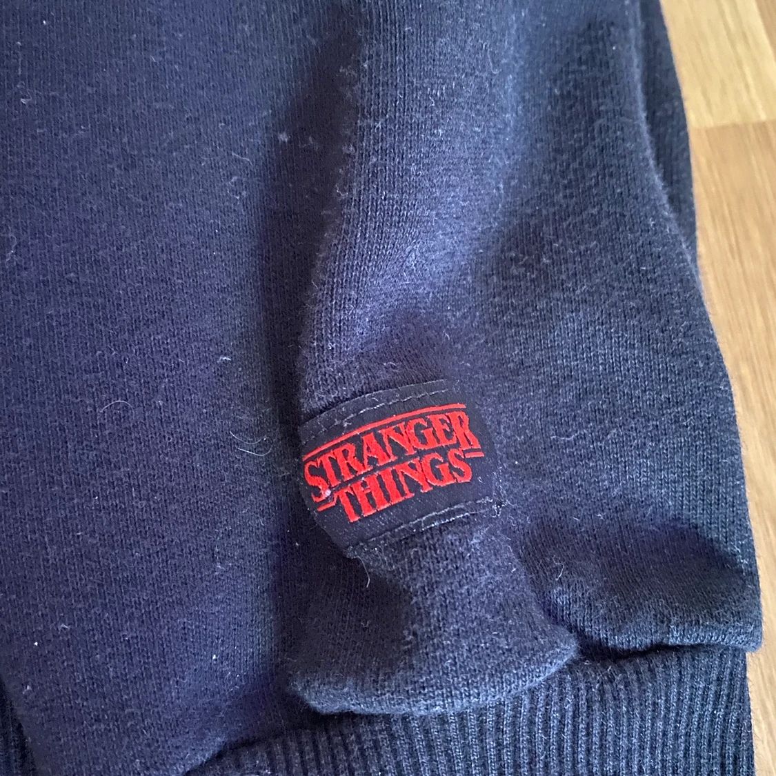 Storlek small men sitter som en medel - 91