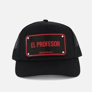 John Hatter & Co keps - Använd max 5 gånger. Nypris 999 + frakt. John Hatter box medföljs. Har egna bilder om det är så att någon vill se.