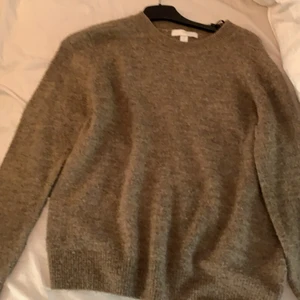 Storlek s - Om du är intresserad så skriv gärna privat eller om du vill ha flera bilder💕