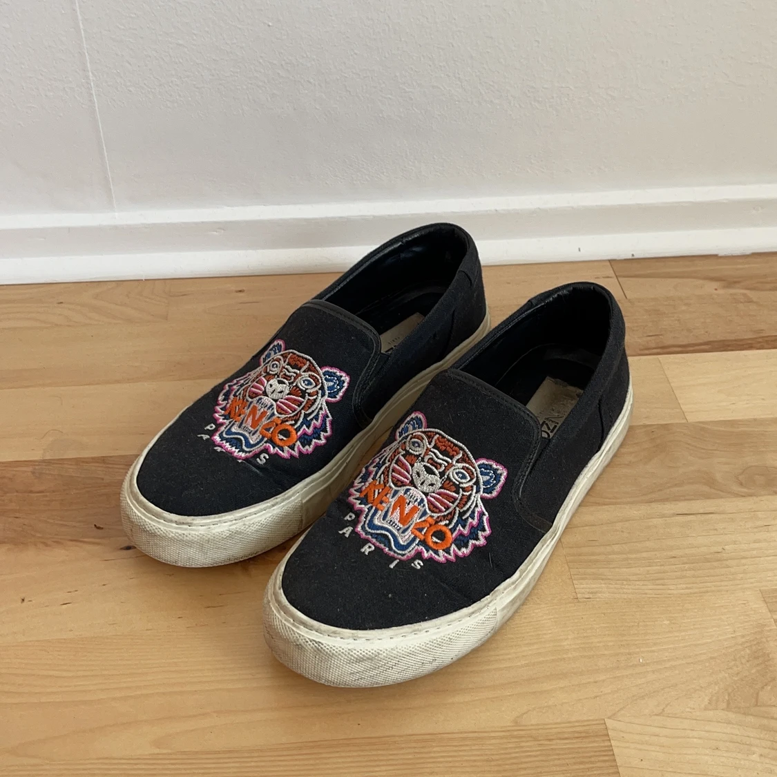 Kenzo skor storlek 38 - 90