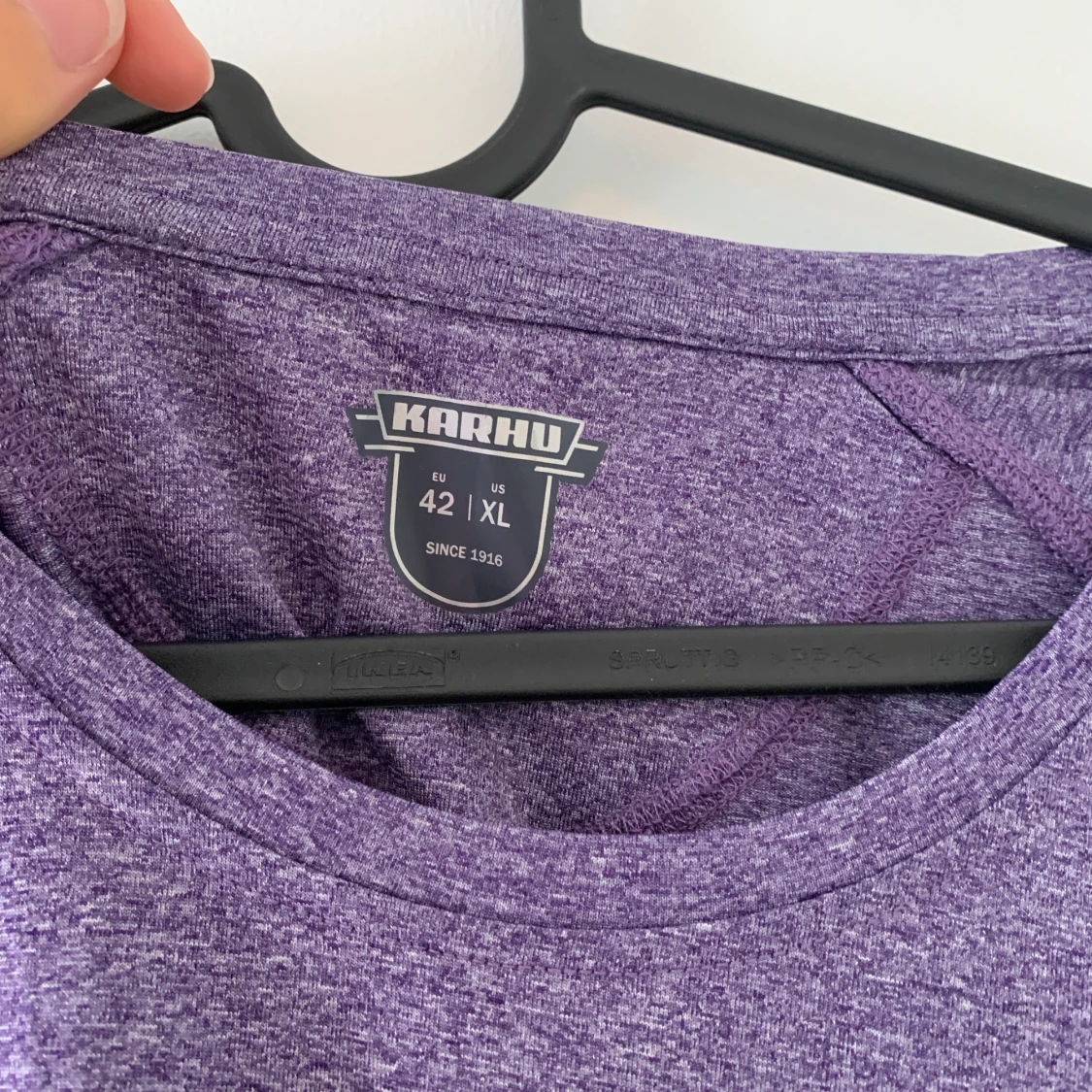 Lila Träningtopp  - 91