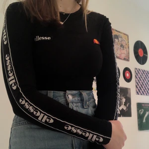 Svart body i strl 34 - Svart body från Ellesse. Köparen står för frakt. 