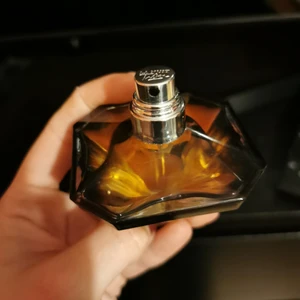 Lancome parfym ny - Helt ny oanvänd men korken borta. En present som inte fall mig smaken. Nypris 850kr från kicks. Pris kan diskuteras vid snabb affär 